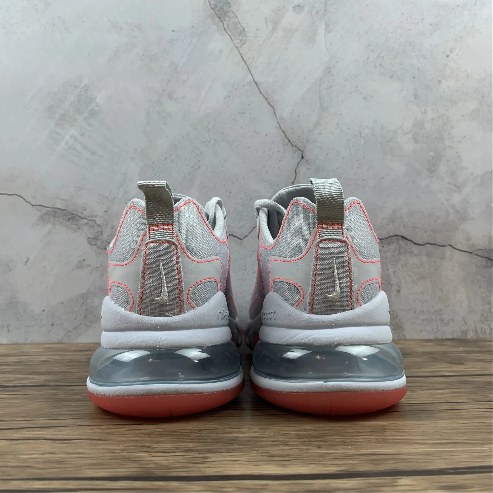 Comfort footbed Heavy - Duty Sole Air Max 270 React SP White White-Flash Crimson CQ6549-100