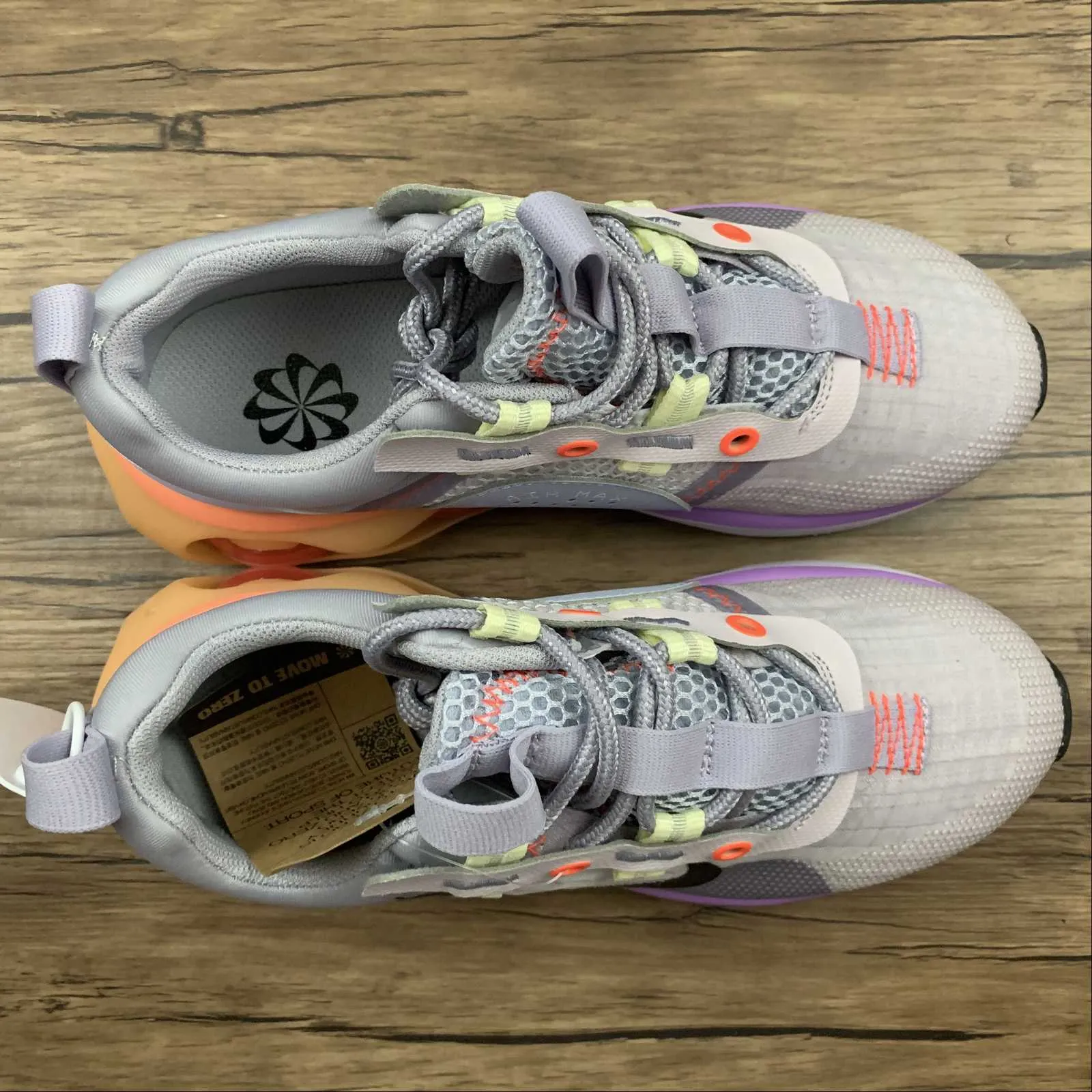 running in the rain Air Max 2021 Venice Lime Ice Ghost Black DA1923-500