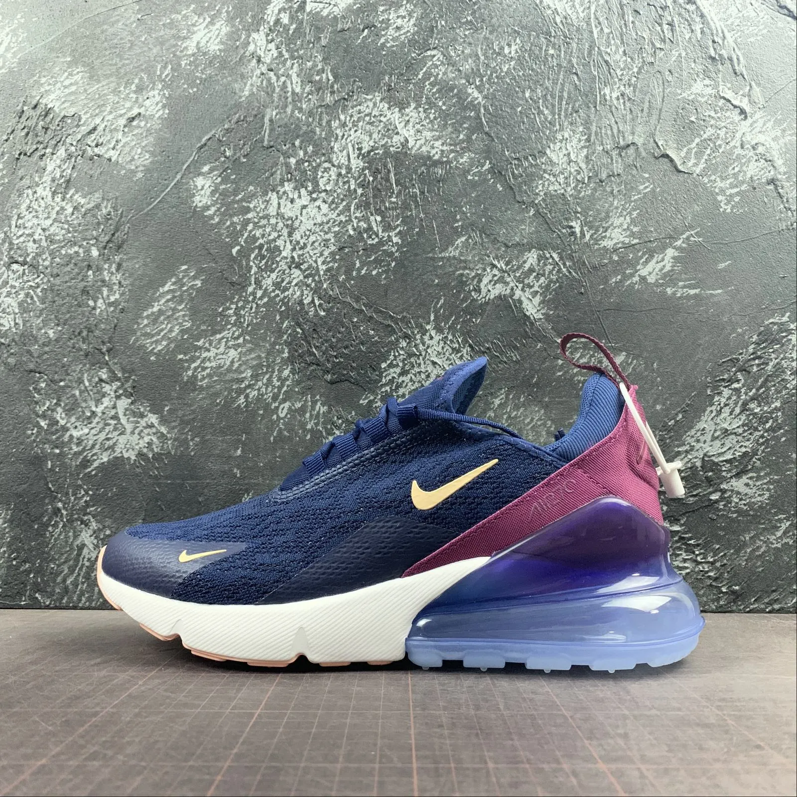 portable shoe benefit Air Max 270 Blue Void True Berry Platinum Tint Crimson Tint AH6789-402
