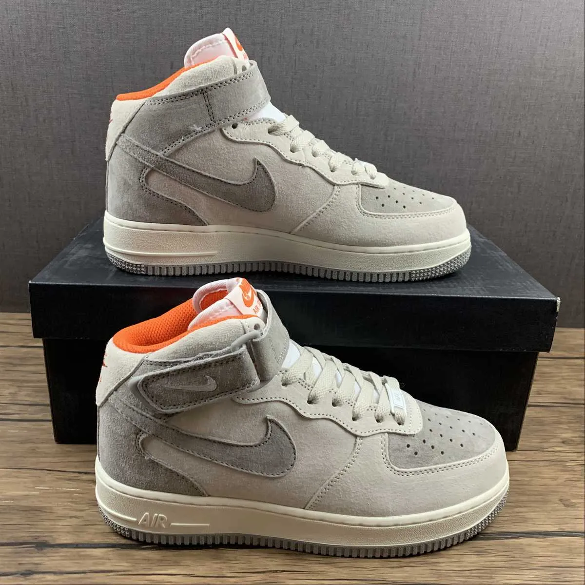 Off-White x Air Force 1 07 Mid Gray Orange CQ5059-105 Mid Top Style Dirt Walk