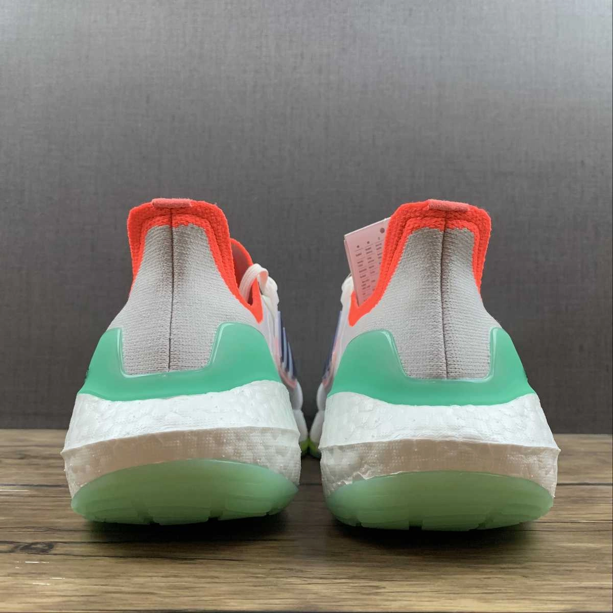 Ultra Responsive Foam Intense Workout Adidas UltraBoost 22 White Grey Pink GY8688