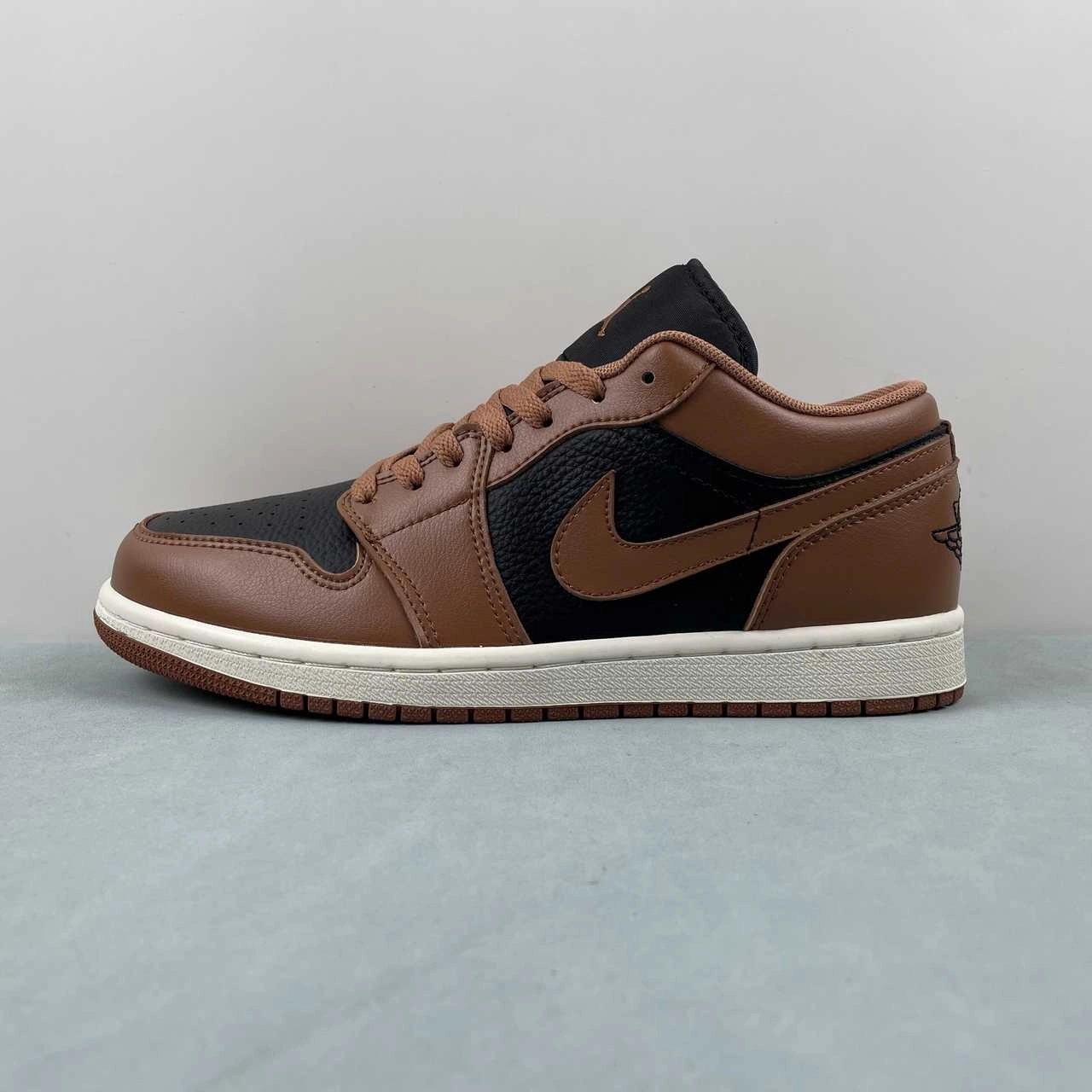 Air Jordan 1 Low Archaeo Brown Black Sail DC0774-021 Balance Walk