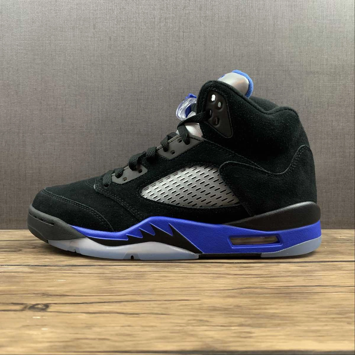 Tactile Surface Grip Air Jordan 5 Retro Black Racer Blue (2021) CT4838-004
