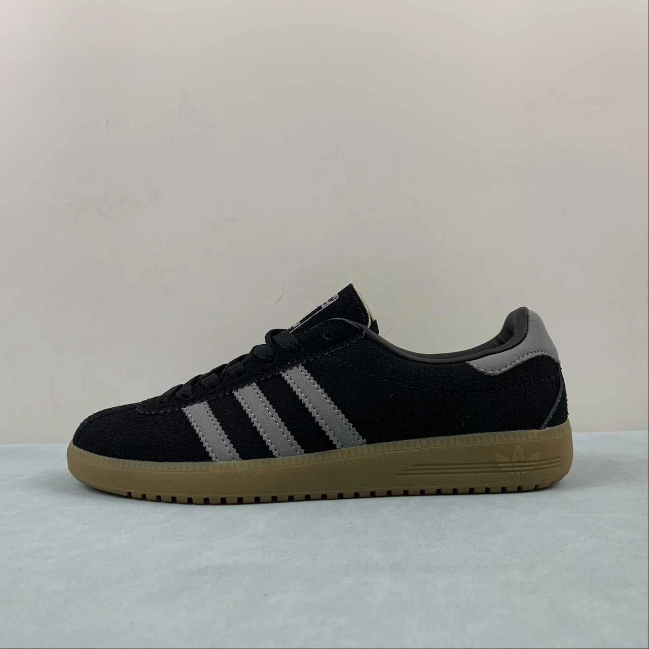 Adidas Bermuda Carbon Grey Four Gum CQ2781 premium - quality - luxury shoes indoor activities