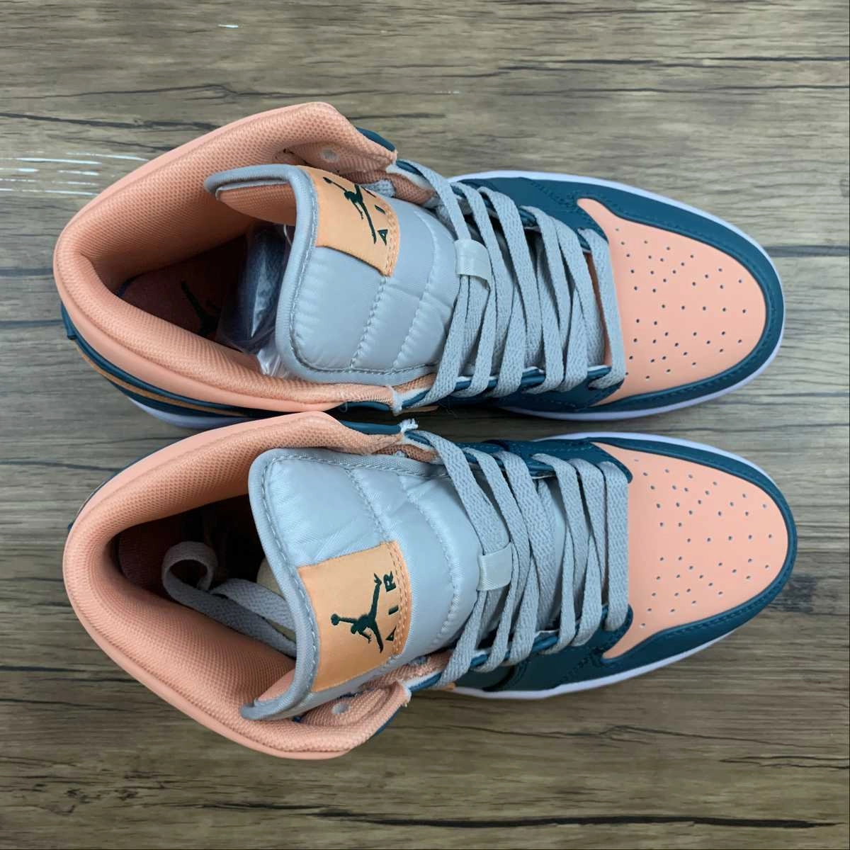 Air Jordan 1 Mid Pink Green MeshFabric