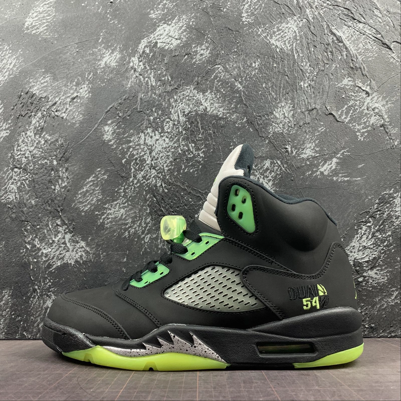 Vertical Leap Optimization Quick   Dry Air Jordan 5 Retro Quai54 Black Flourescent Green 255054-511