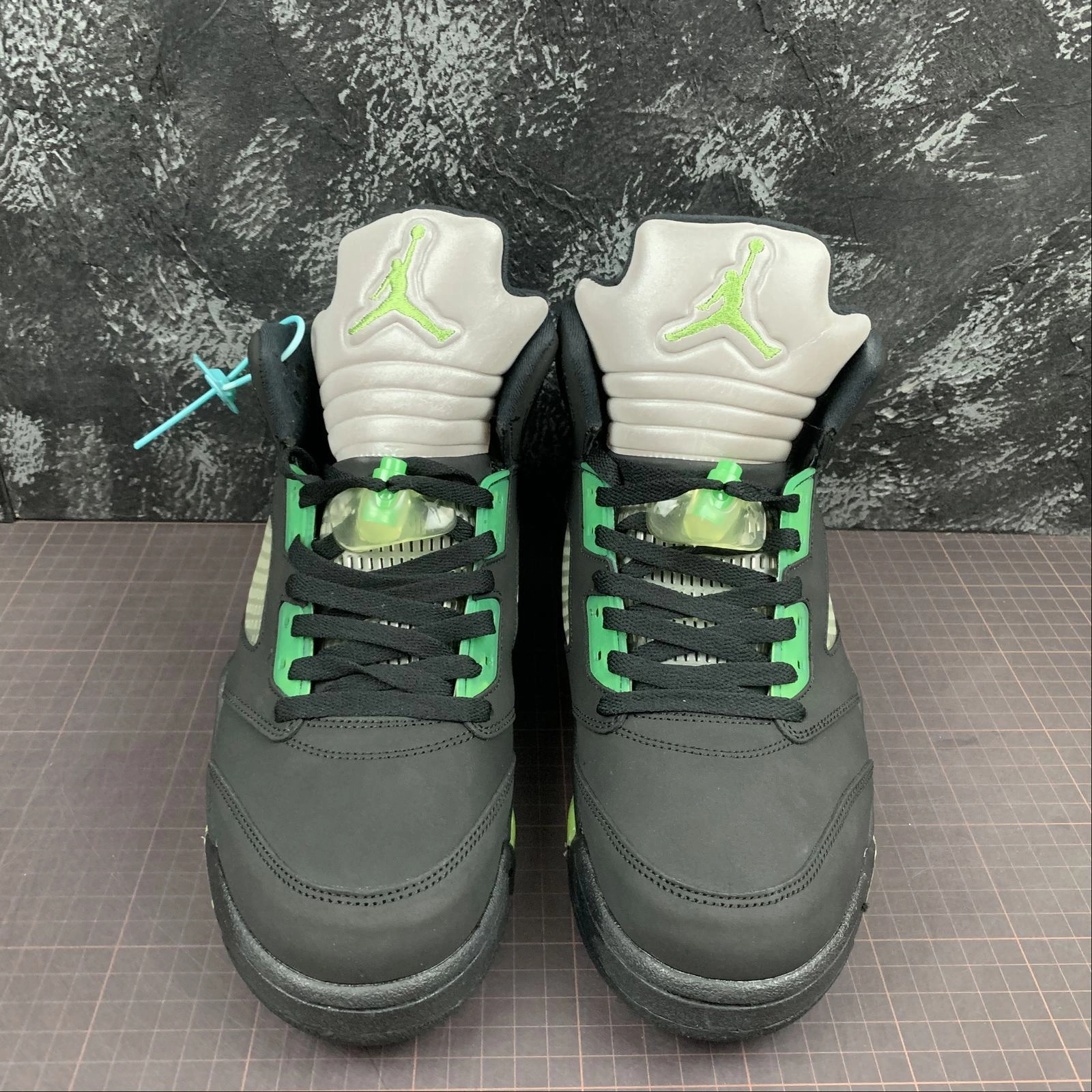 MoistureWicking Slip Resistant Grooves Air Jordan 5 Retro Quai54 Black Flourescent Green 255054-511