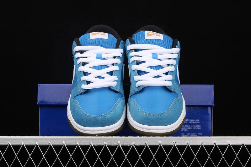 SB Dunk Low Pro Blue White Street Fighter Chun Li 304292-405 Street Outfit