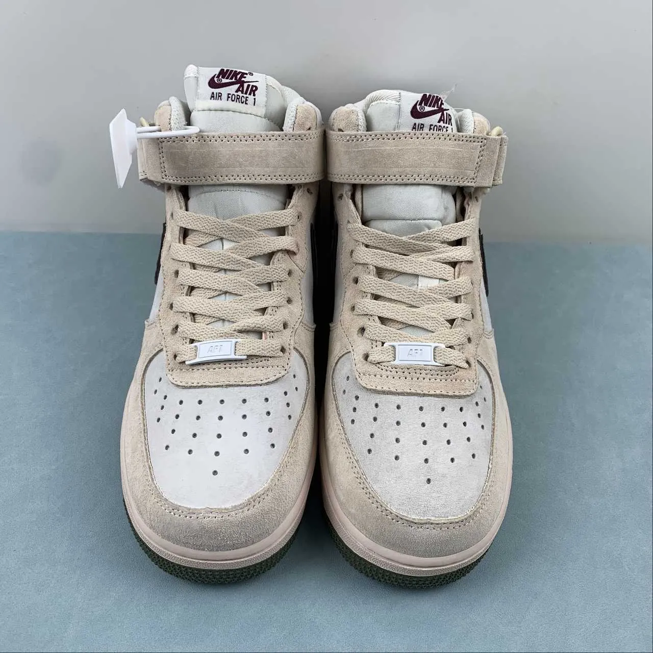 Family Fit Air Force 1 07 Mid Off White Green Red CG9908-101