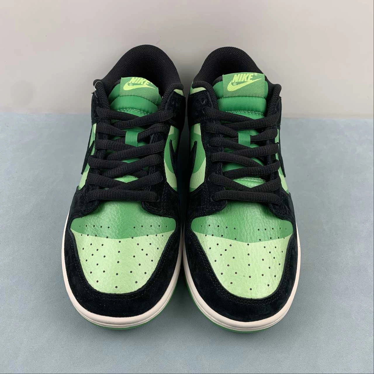 The Powerpuff Girls x SB Dunk Low Black Green White GP5532-062 Arch Support Footbeds