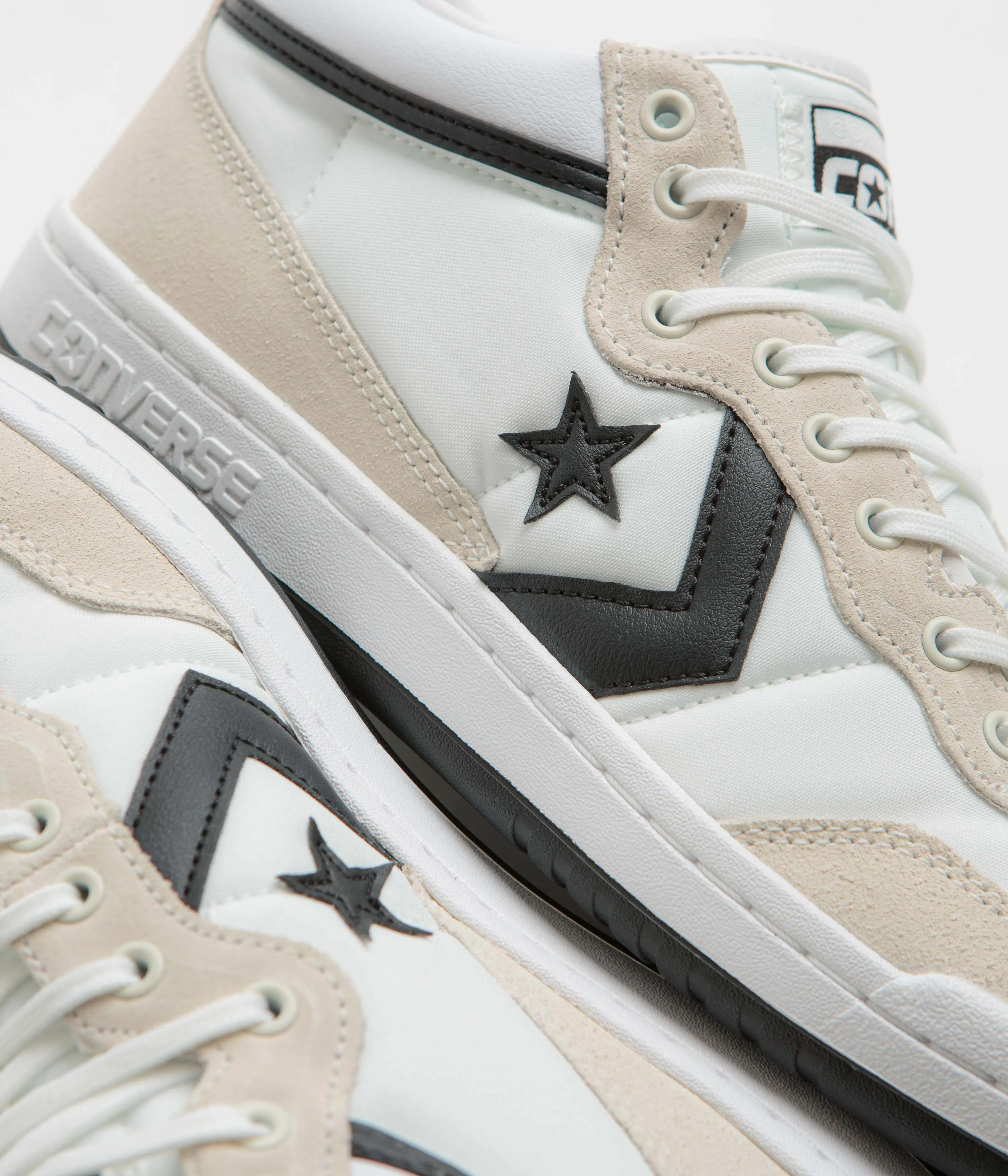 Converse Fastbreak Pro Mid Shoes - White / Black / Egret