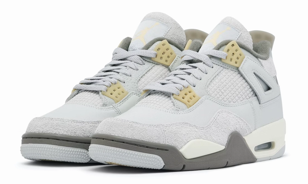Micro Perforated Vamp JORDAN 4 SE CRAFT