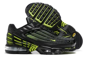 10k - specific shoes Air Max Plus 3 Spirograph Black Wolf Grey Volt FB8026 001