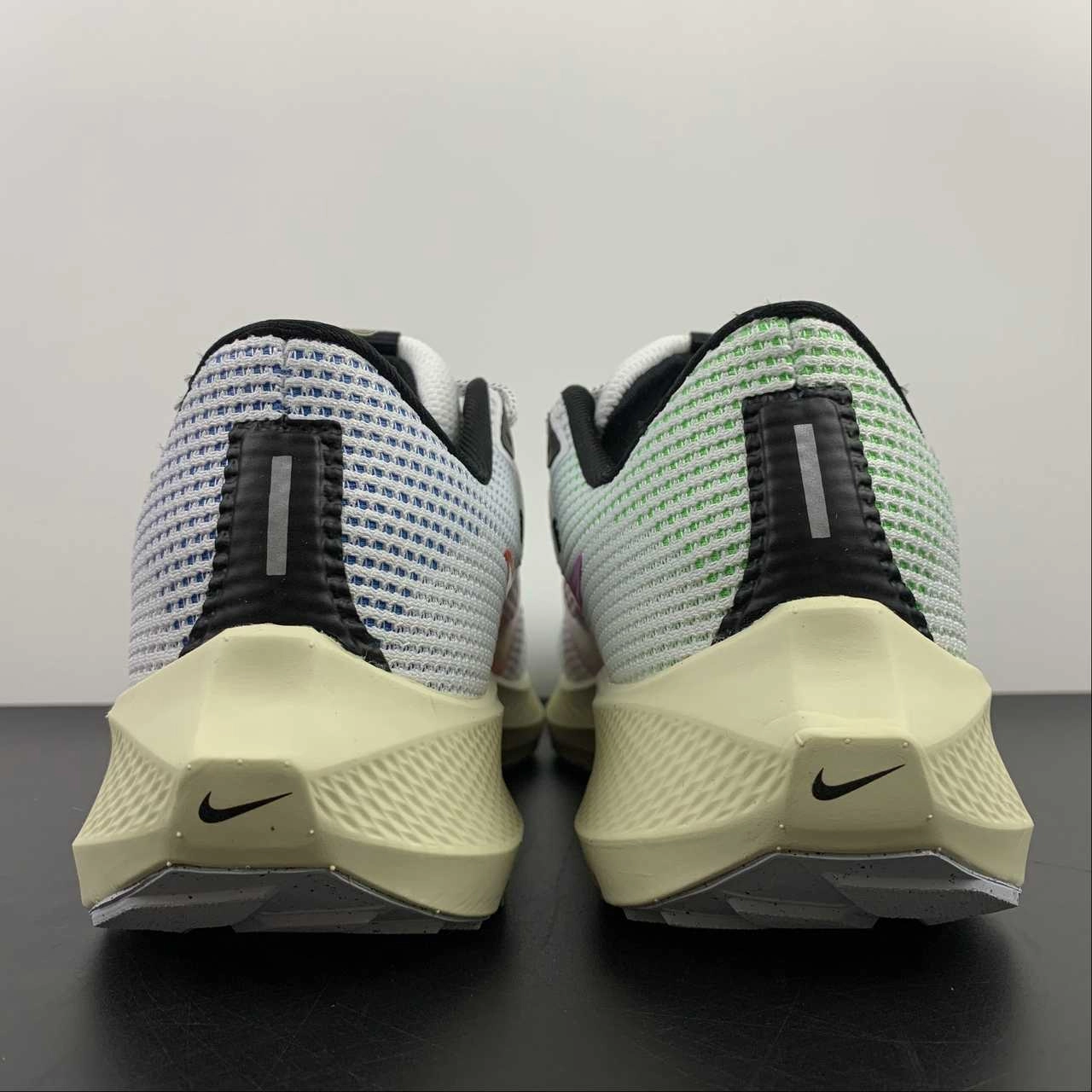 Air Zoom Pegasus 40 White Passionate Red Shy Blue FJ1051- Comfort Performance Built to maintain comfort through dynamic movement