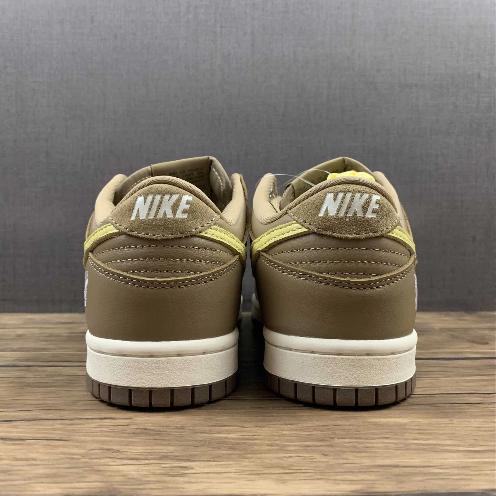 Undefeated x SB Dunk Low SP Canteen Lemon Frost DH3061-200 Injection Molded Construction