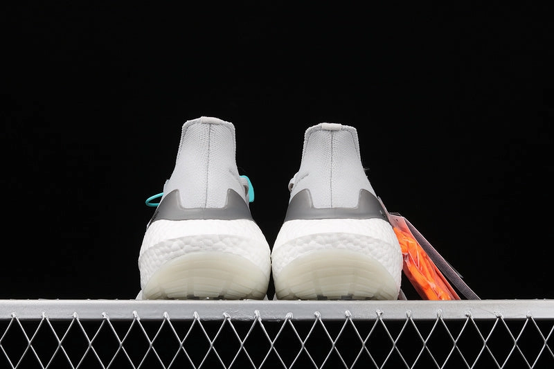 stretchy design Street Drive Adidas UltraBoost 21 Grey Orange