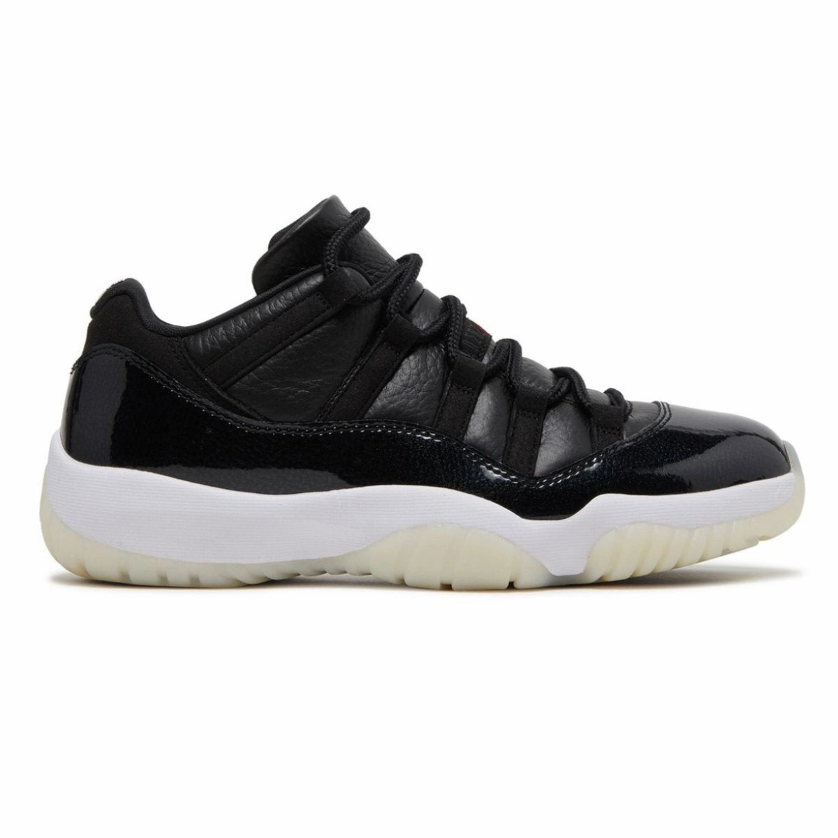 Nike Air Jordan 11 Retro Low 72-10 AV2187 001 Padded Heel Cushioning Thermal Regulating Lining