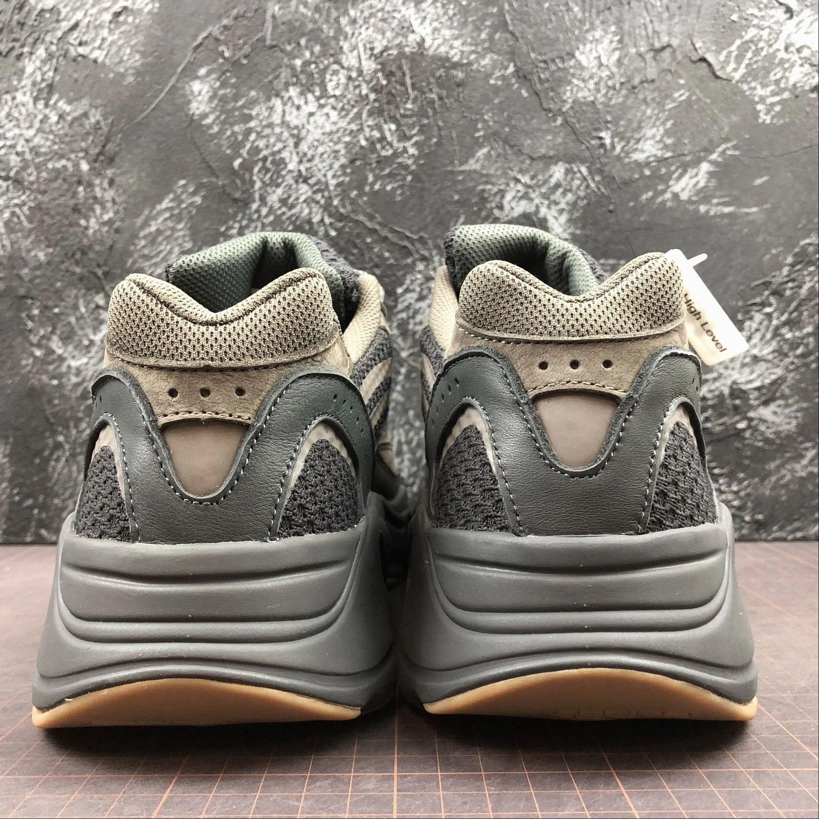 RemovableInsole extreme - weather shoes Adidas Yeezy Boost 700 V2 Geode EG6860