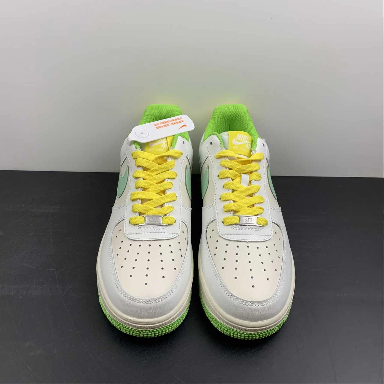 Air Force 1 07 LV8 2 White Green CW3388-201 ComfortPadding Rock Jog