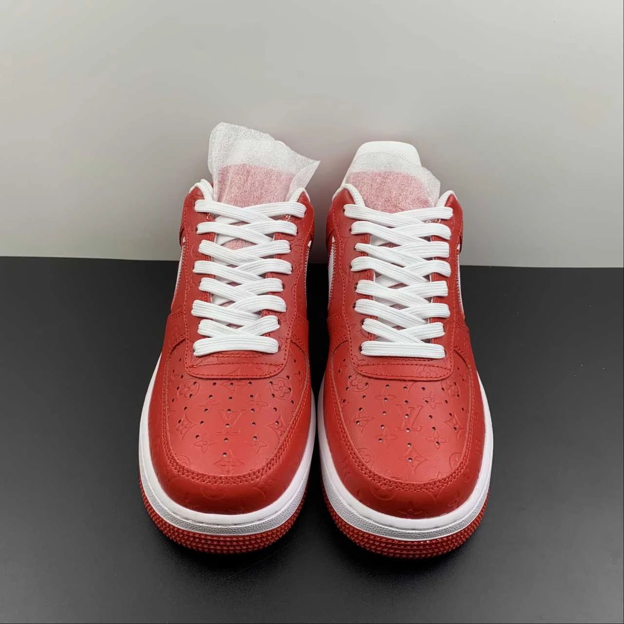 Louis Vuitton x Air Force 1 Red Embossing LS0232 City Snap Run Errand