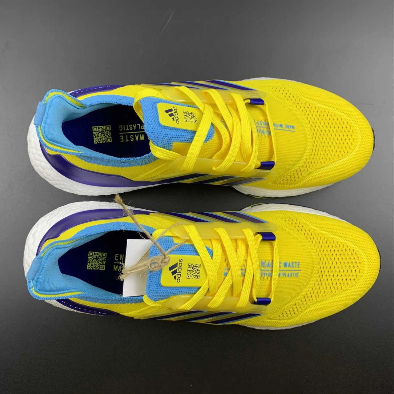 Adidas UltraBoost 22 Yellow Legind Skyrus Adjustable Heel Lock Comfy Feel