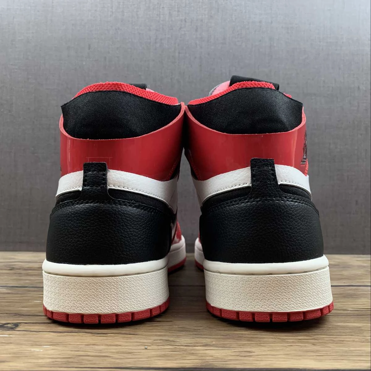 Air Jordan 1 High Zoom Comfort Chicago White Black Gym Red CT0979-610 Energy Run High Cushion