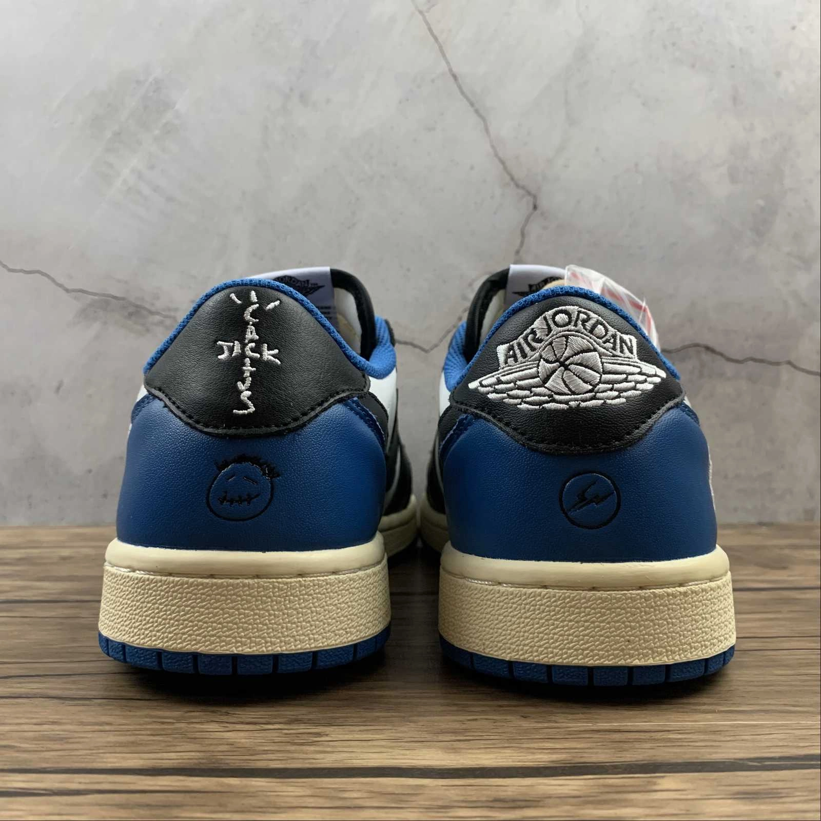 Comfort-Oriented Signature flexibility Travis Scott x Air Jordan 1 Low OG Sail Black-Military Blue DM7866 140