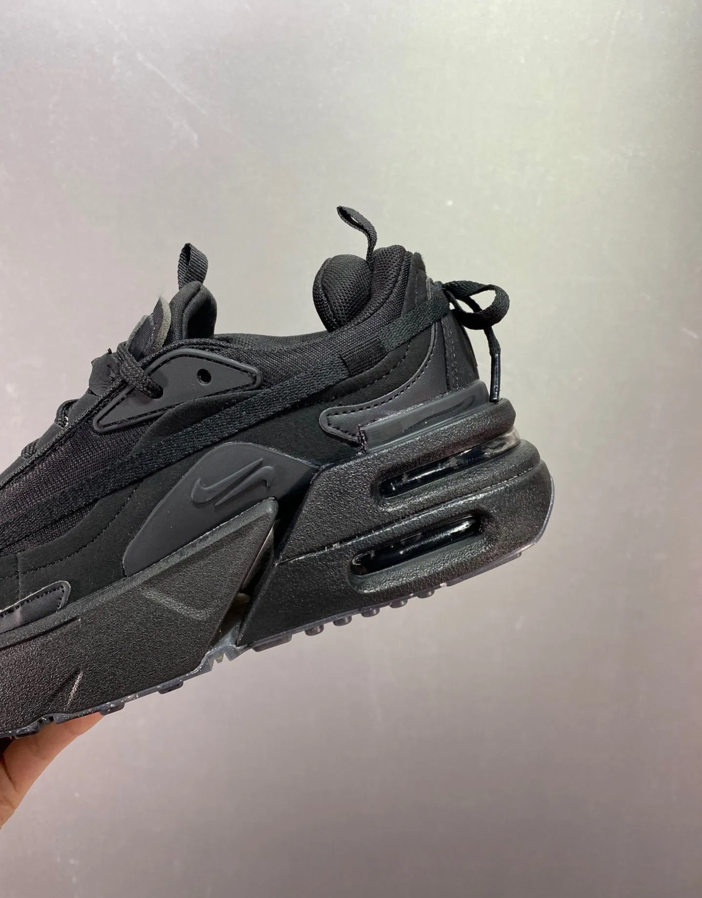 Air Max Furyosa Triple Black DH0531-010 Printed patterns