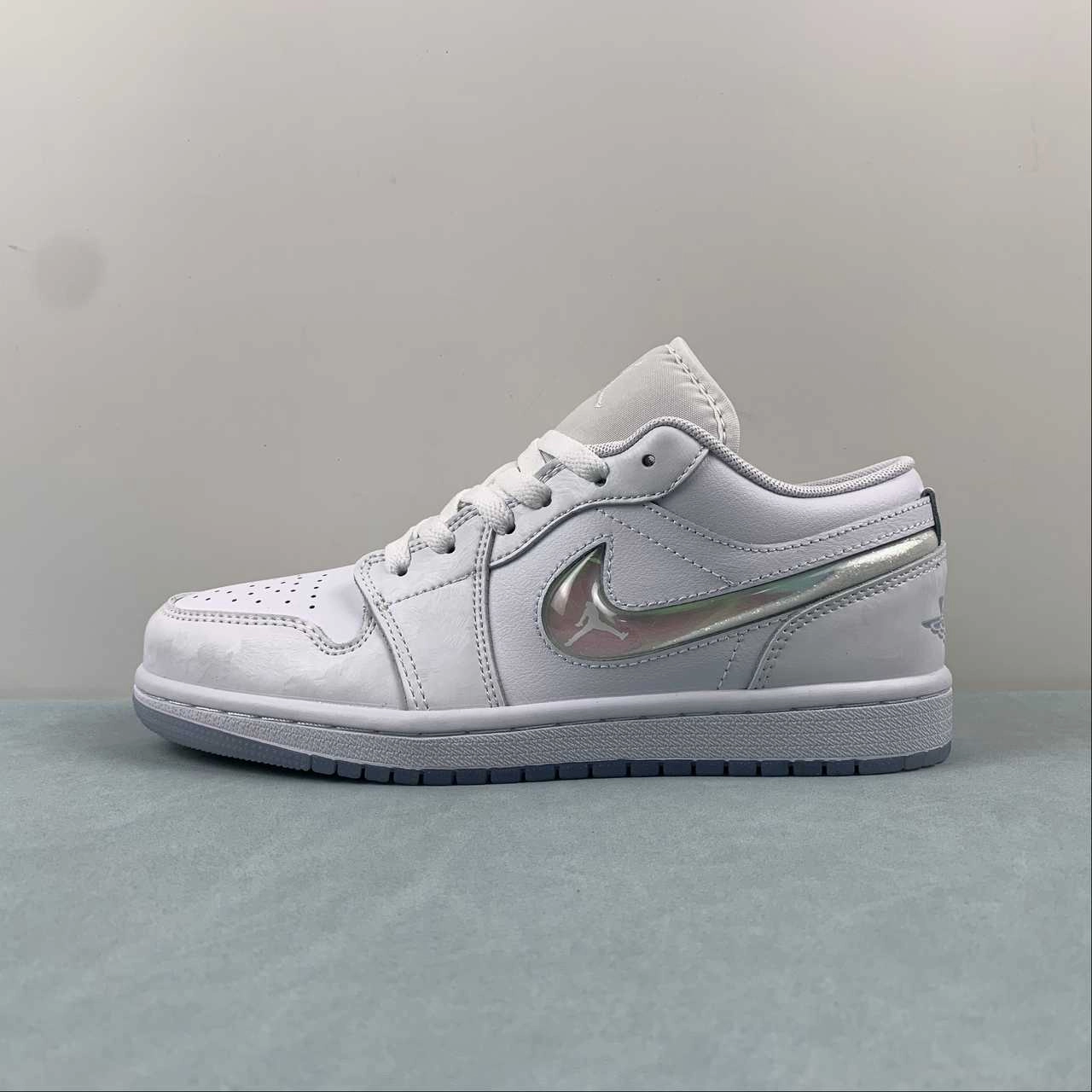 Air Jordan 1 Low GS White Iridescent Glitter Summit White Ice Blue FQ9112-100 Boosted fit