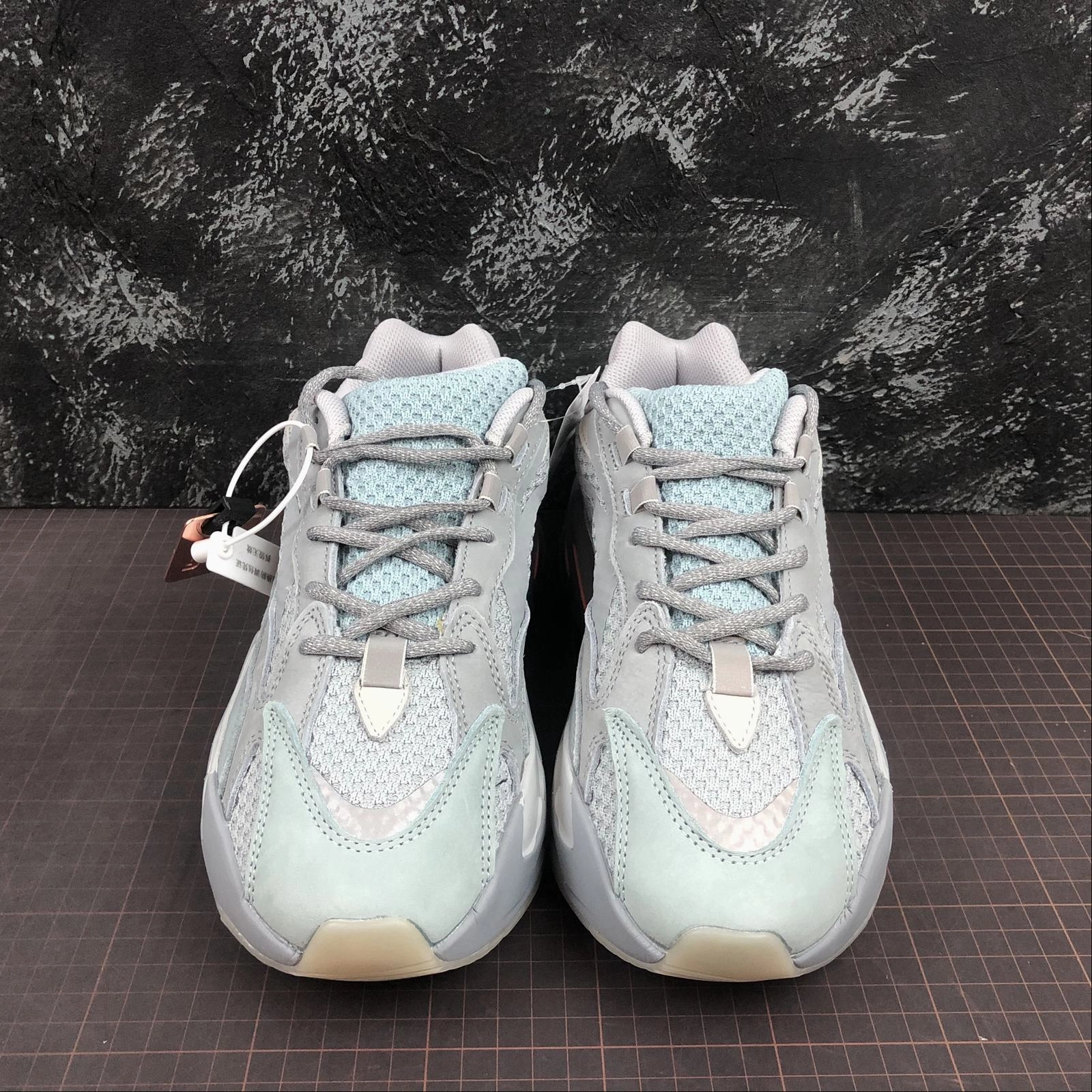 Adidas Yeezy Boost 700 V2 Inerti FW2549 Dot anti - microbial - treatment shoes