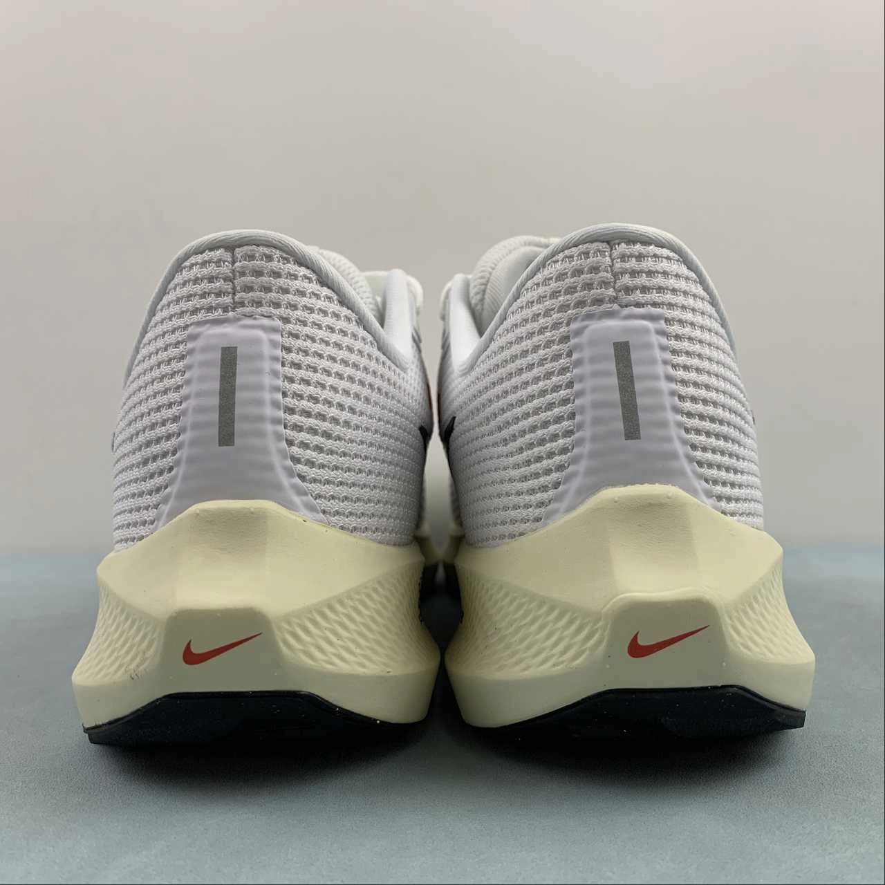 Air Zoom Pegasus 40 White Warm Red Black FJ0686-100 Leg Control Fit Routine