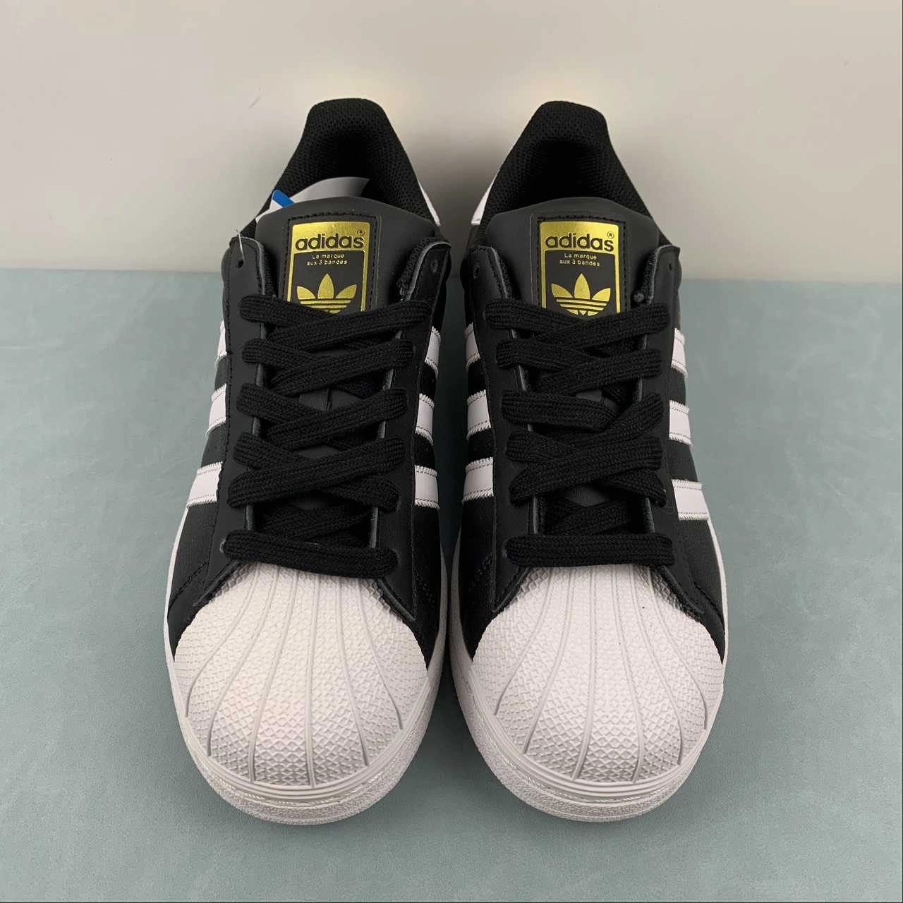 Adidas Superstar Bold Black White Black FV3335 Elastic Band running with a bandana