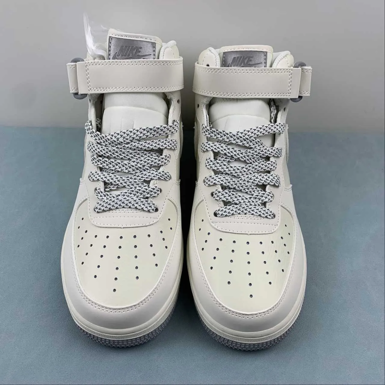 Classic Trend Good Grip Air Force 1 07 Mid White Gray SH0235-522