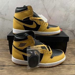 Air Jordan 1 Retro High OG Metallic Gold Black White (2021) 555088-701 Training days Quick Move