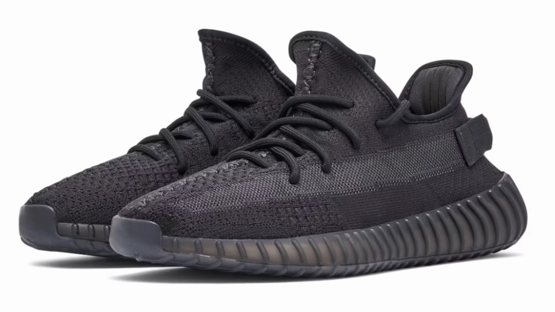 City Casual YEEZY BOOST 350 V2 ONYX