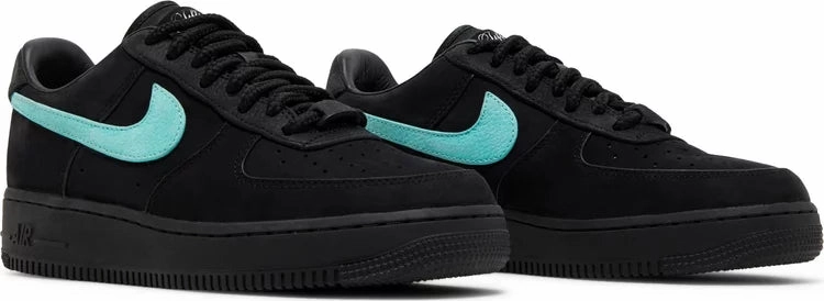 Nike Air Force 1 x Tiffany & Co snow walk