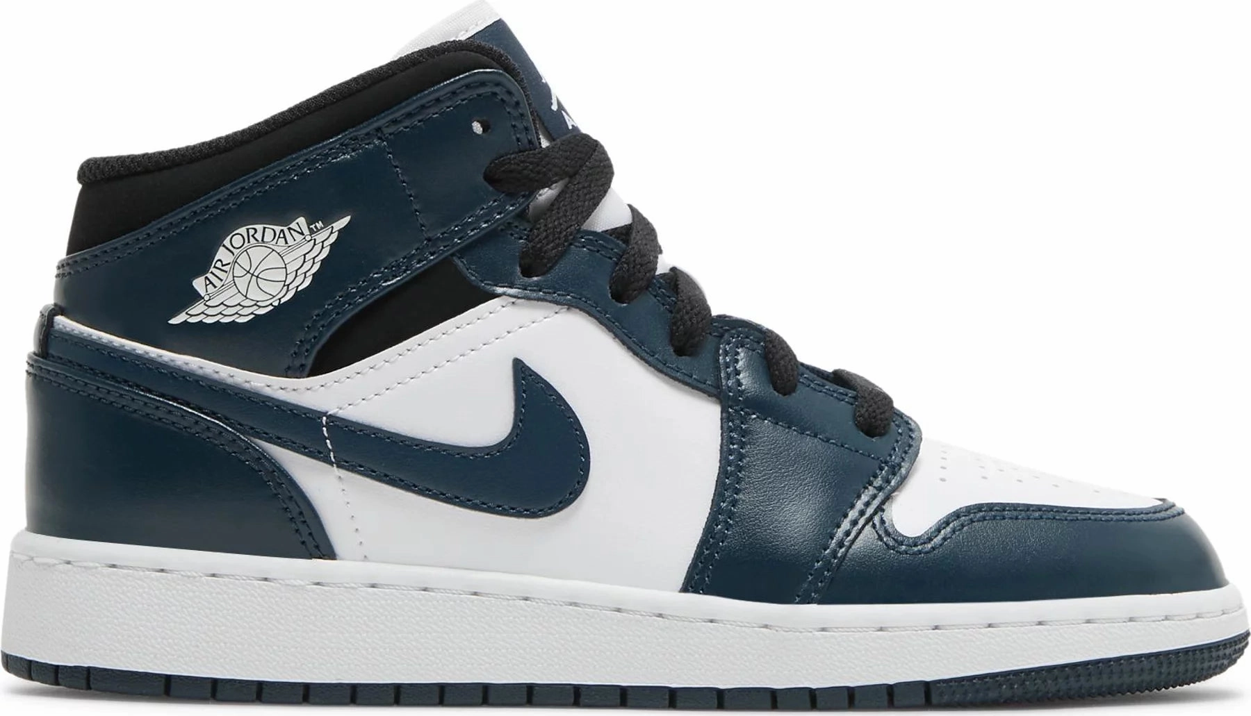 Nike Jordan 1 Mid Armory Navy GS Anti Slip Lacing Travel Style