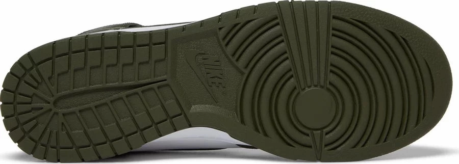 Move Smooth Slim flexibility Nike Dunk High Cargo Khaki