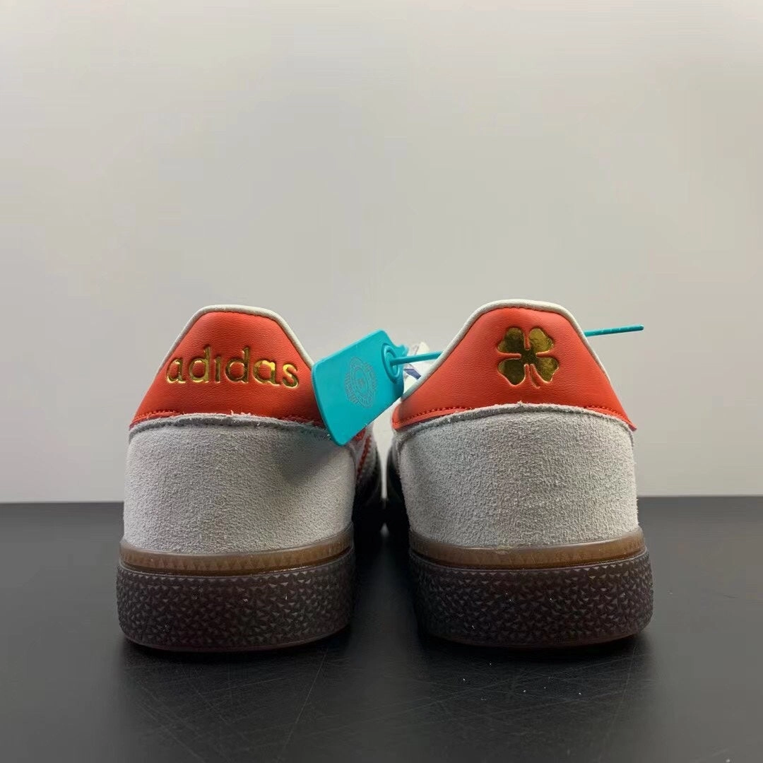 orthopedic shoes running in a golf course area shoes Adidas Handball Spezial St. Patrick's Day Clear Brown White Gold Metallic DB3570