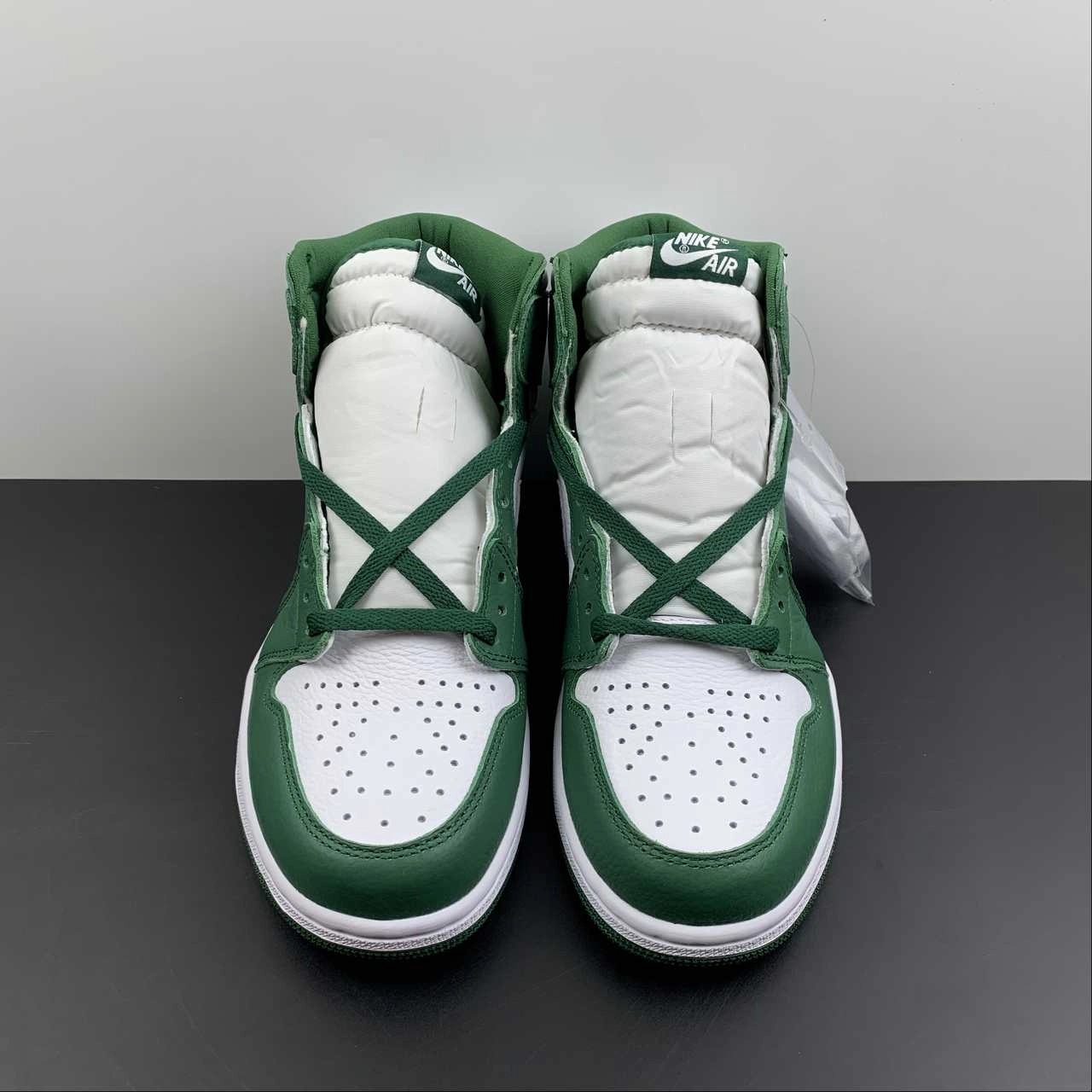 Air Jordan 1 Retro High OG Gorge Green Metallic Silver-White (2022) DZ5485-303 Balanced Grip Seamless Interior Padding