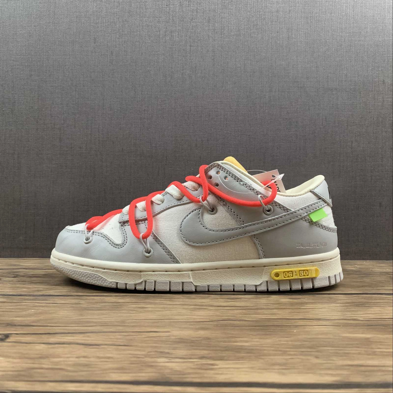 Dunk Low X Off-White 'Lote 06 de 50' DM1602 110 Pace Balance