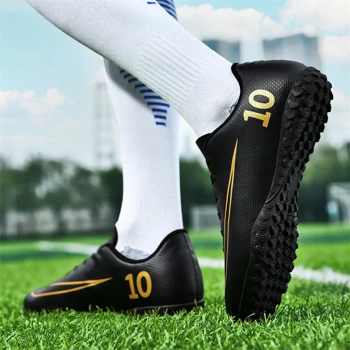 DHOVOR Soccer Cleats Men's Football Shoes Youth Lightweight Football Cleats Anti Slip Athletics Football Trainers Indoor Outdoor Soccer Shoes Men