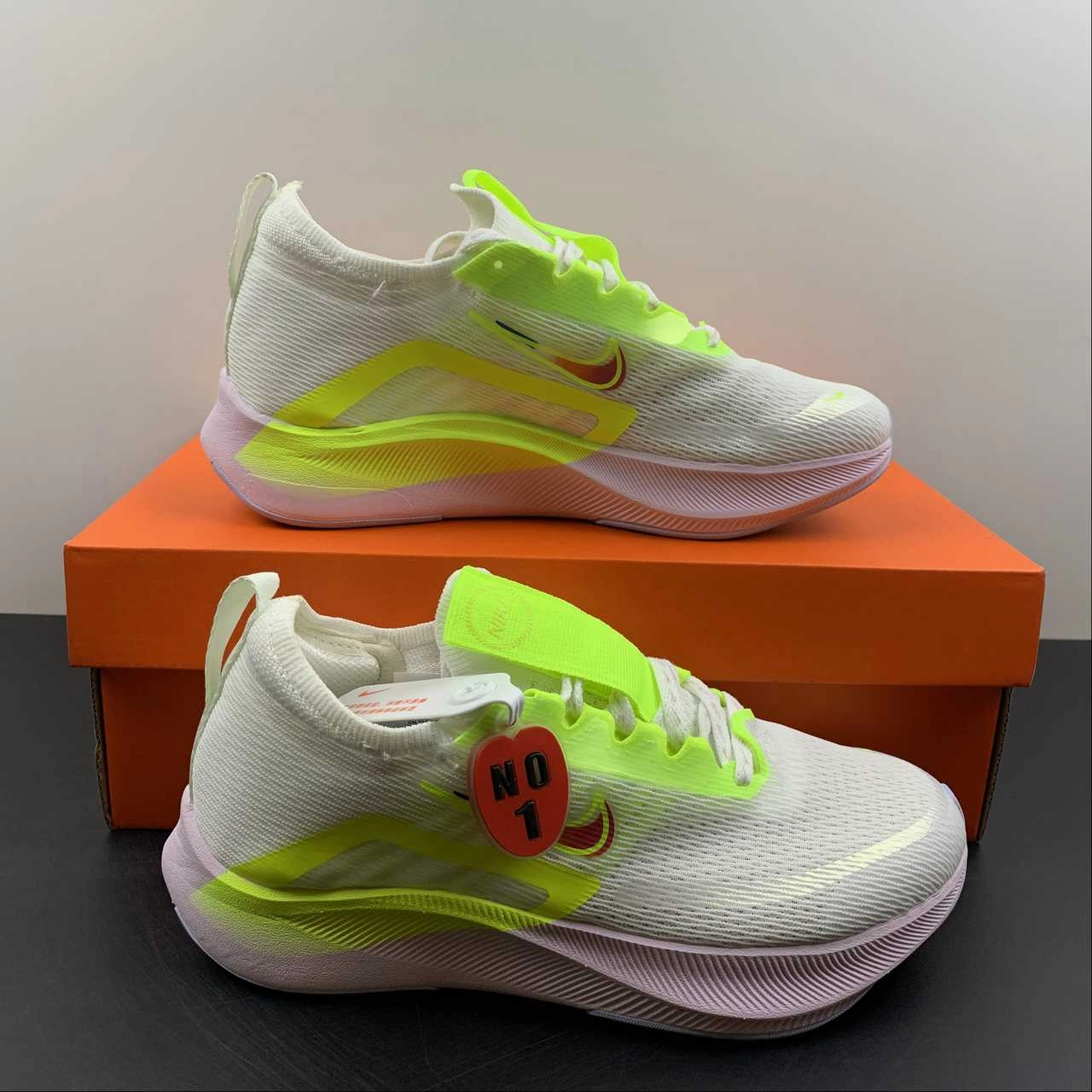 Street Fitness Zoom Fly 4 Fluorescent Green DN2658-101
