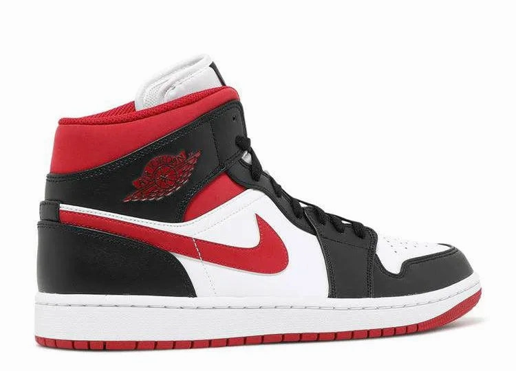 Air Jordan 1 Mid Gym Red Step Comfort