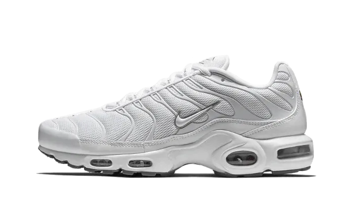 Nike Air Max Plus Triple White magnetic closure shoes high - visibility shoes