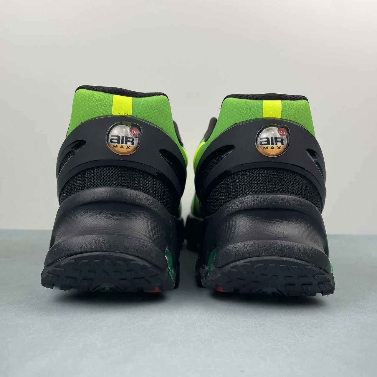 double - strap shoes waterproof running gear Air Max Dn8 Black Green Strike HD4681-010