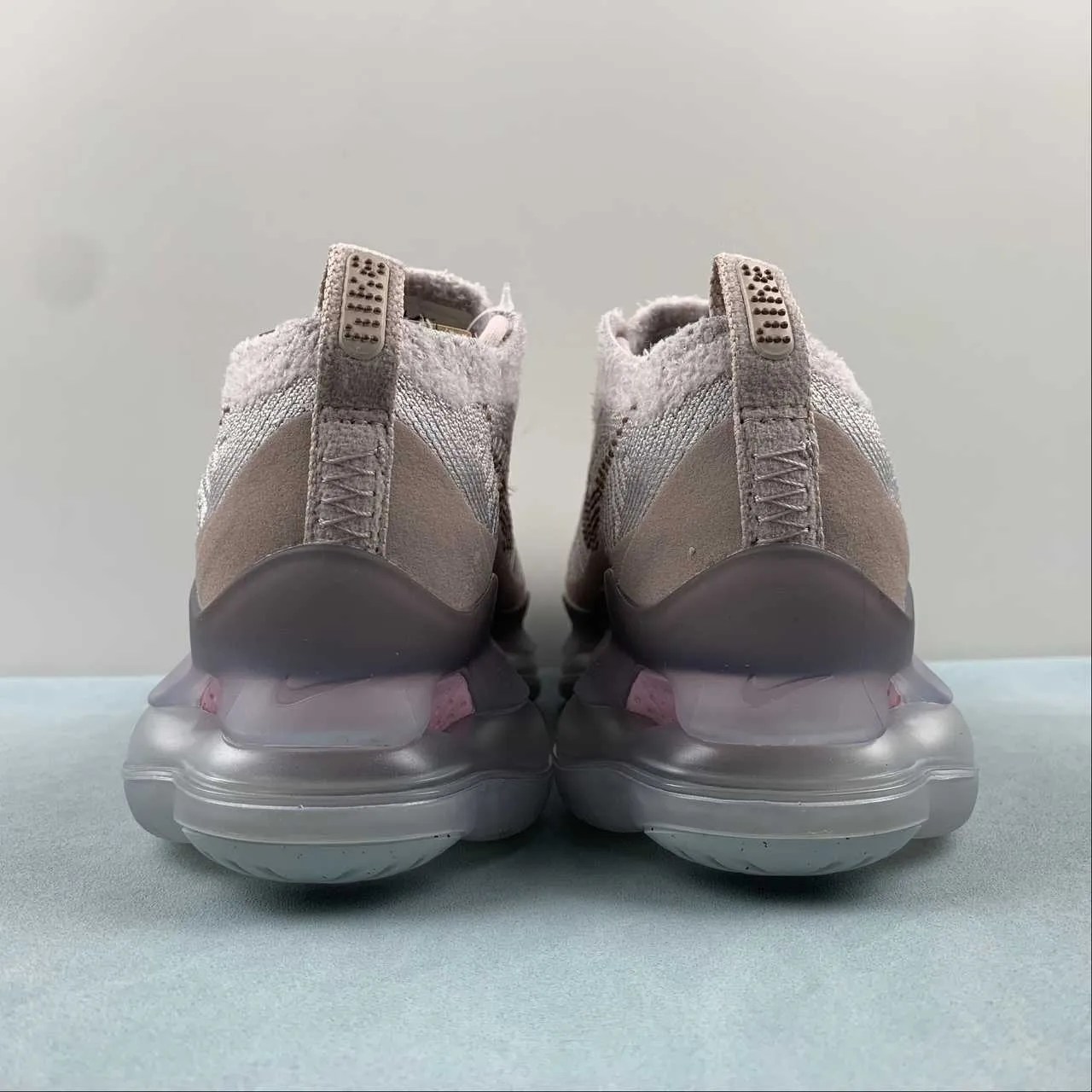 pro - team - themed running wear Air Max Scorpion FK Purple Pink Gray DJ4702-600