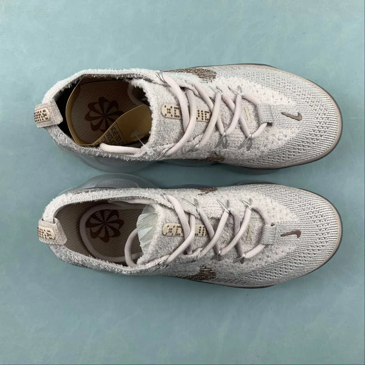 running shoes for cross - country meets AntiSlipTraction Air Max Scorpion FK Purple Pink Gray DJ4702-600