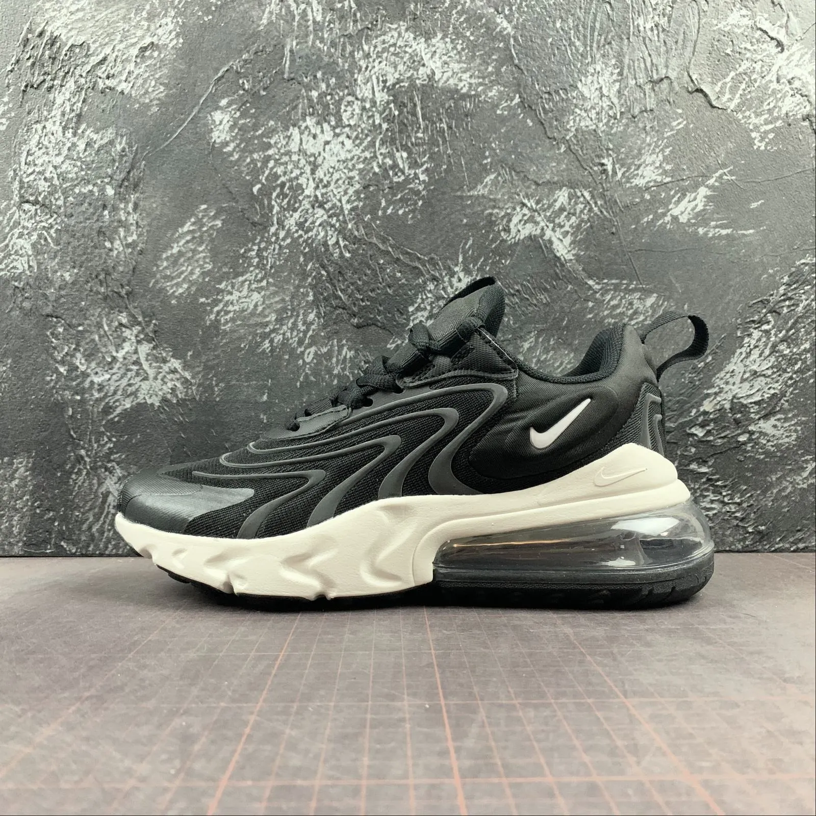 durable shoes Outstanding breathability Air Max 270 React W Black White CD6870-406