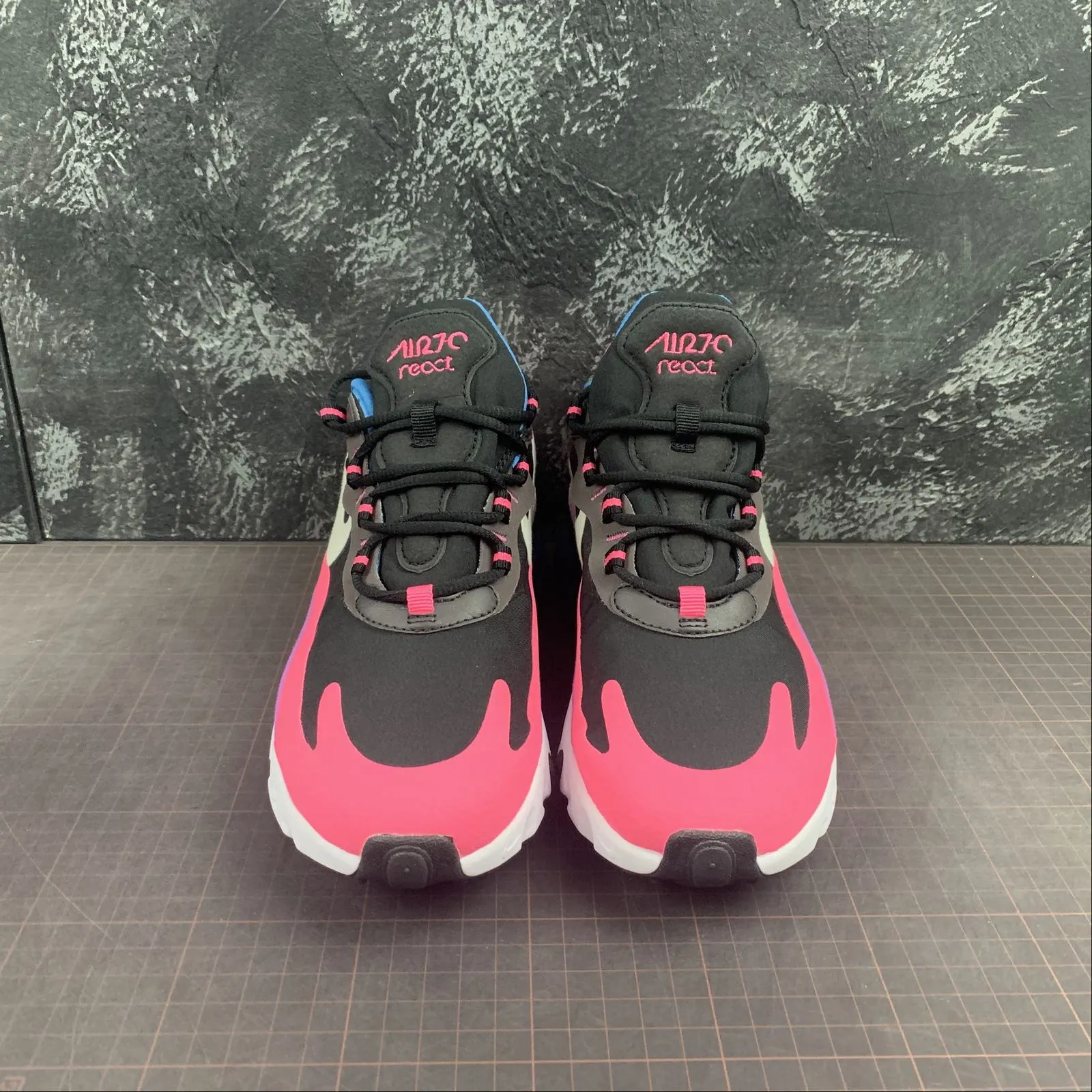 Air Max 270 React Hyper Pink Vivid Purple BQ0101-001 inspiration